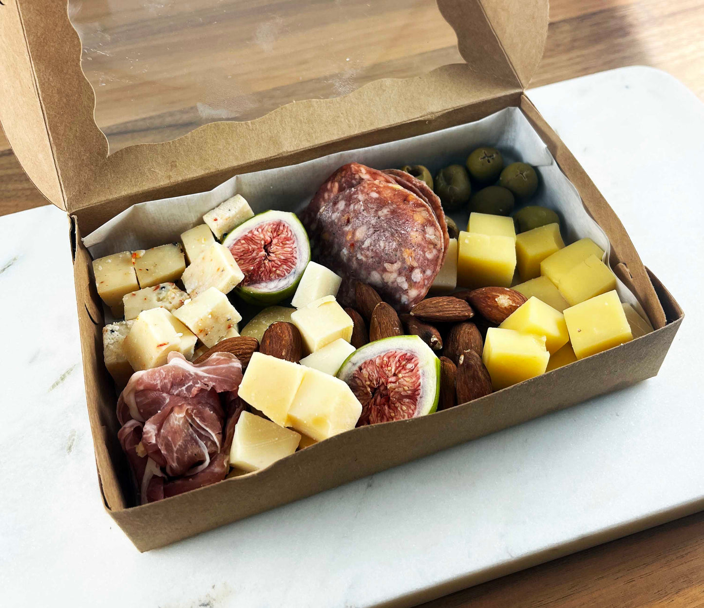 The Epicurean Collection: Holiday Gift Box
